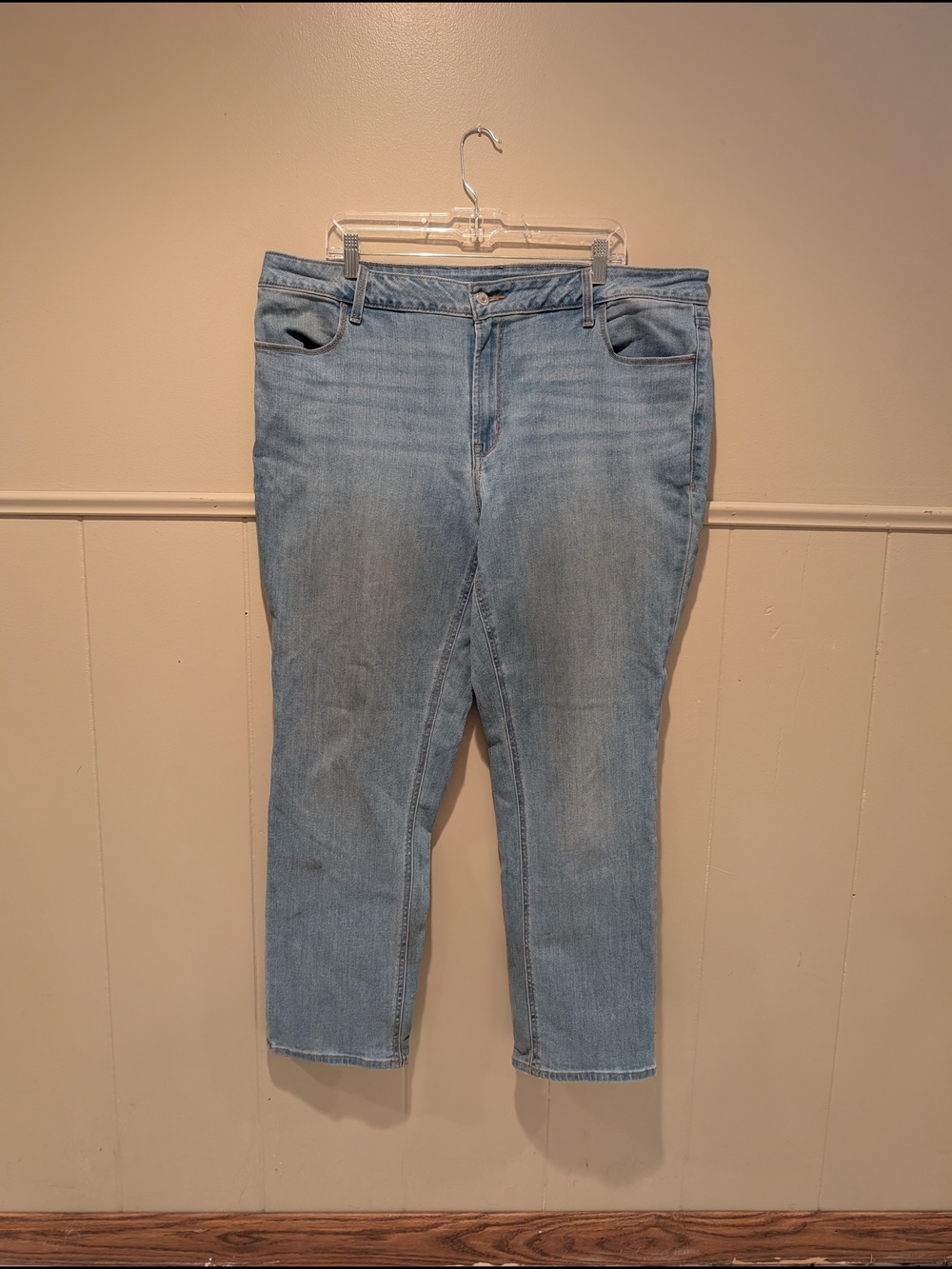 Old Navy Classic Light Blue Women’s Jeans